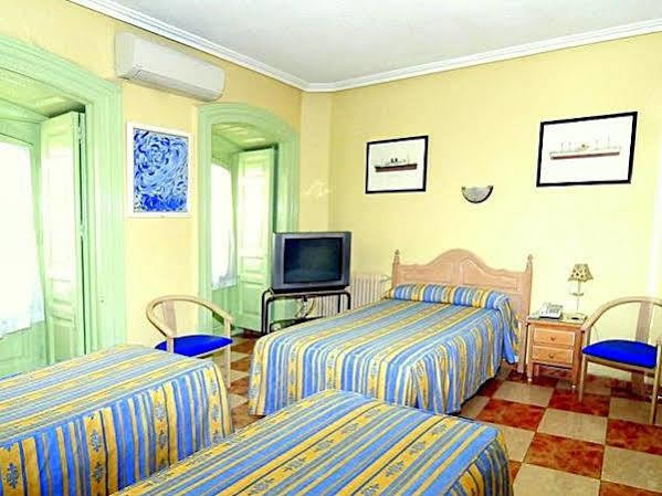 Ch Plaza D'Ort Rooms IV Madrid Dış mekan fotoğraf